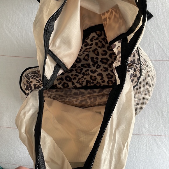 APL Backback - Picture 5 of 5